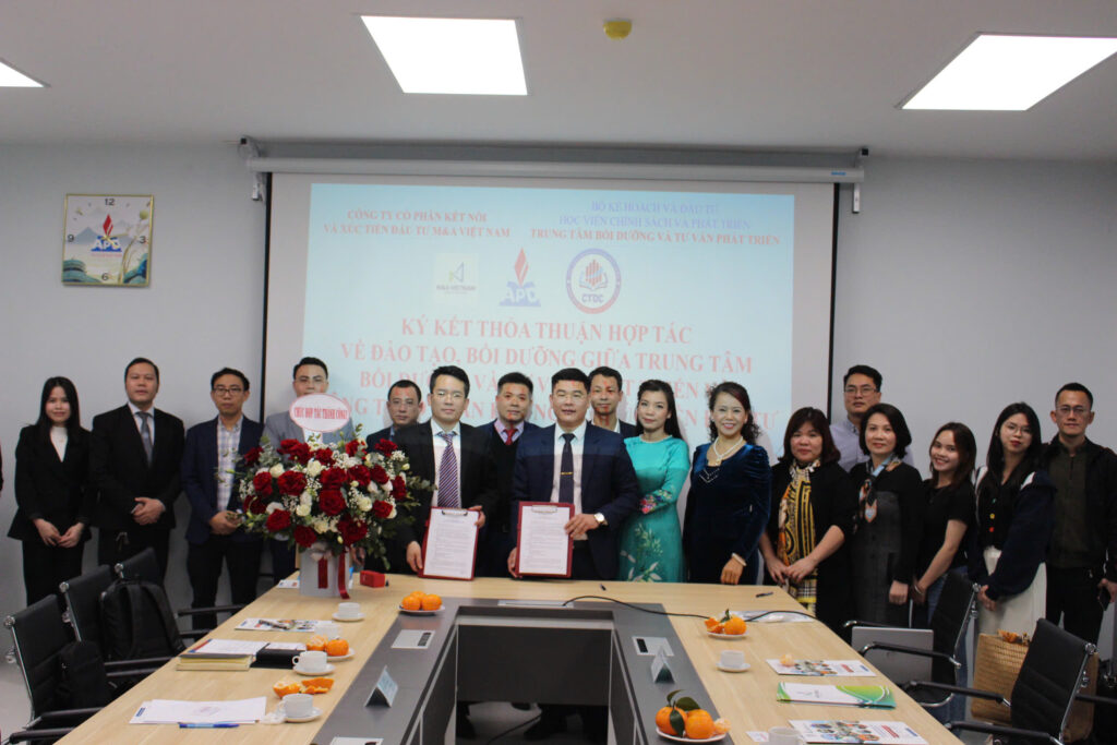 Luật Trường Hải ký kết thoả thuận hợp tác với các Trường Đại học, Học viện 1 z6449648502357 5daecdd01717be58d45d1bbf5429bc84