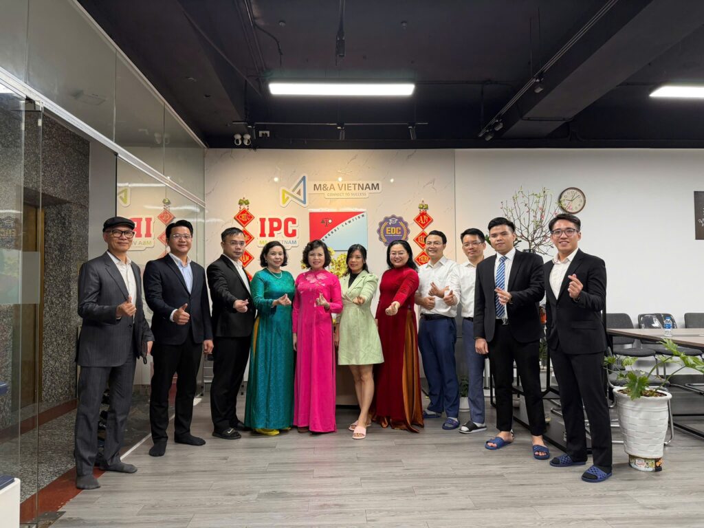 🌸 Đầu Xuân gặp gỡ – Mở lối tương lai: VMAA thúc đẩy làn sóng hợp tác chiến lược 🌟 4 z7561698513318 f7c18a76aad0186fbe6bf0d2e1655407